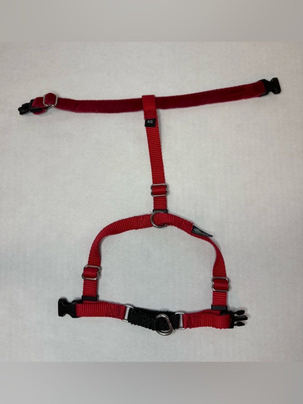 2 Hounds Design No Pull Hardness Red Size XS
